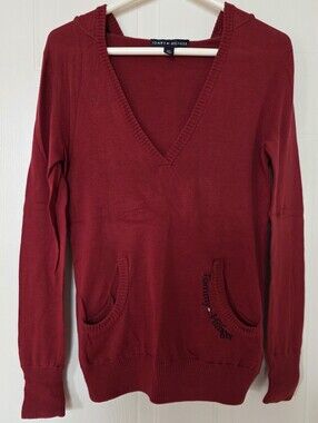 Tommy Hilfiger Women's V-Neck Red Knit Sweater with Hood And Pockets Small